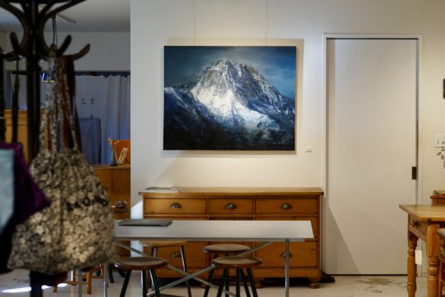 LONGTEMPS　画家 上條暁隆の個展を開催